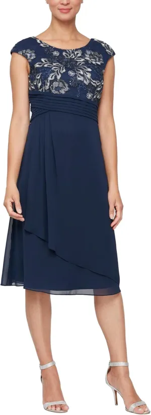 Alex Evenings Women's Short Sleeveless A-line Gown with Embroidered Empire Bodice, Cocktail Dress for Special Occasions