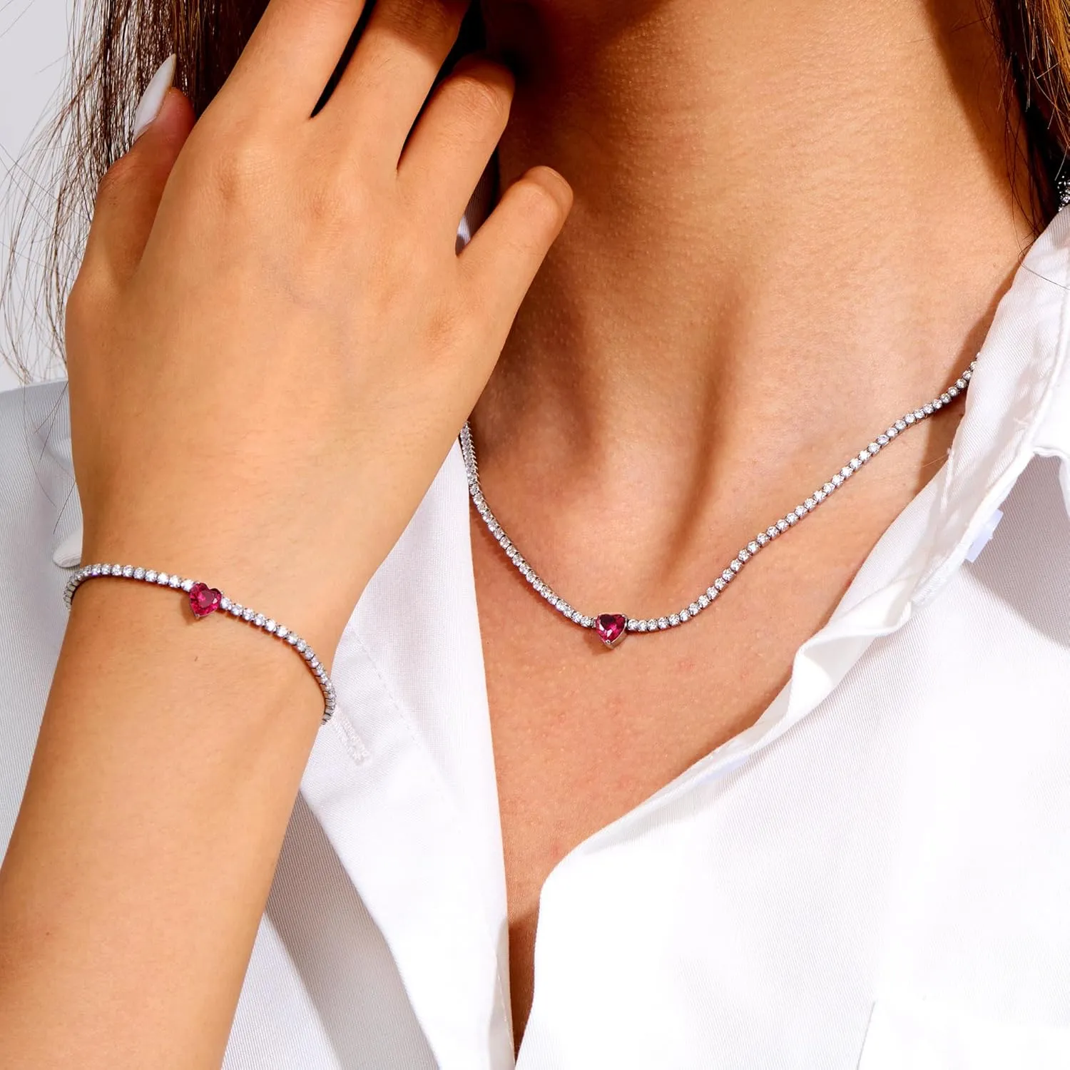 AllenCOCO Diamond Tennis Necklace 18K White Gold Plated Emerald Birthstone Necklace for Women Mothers Dainty Gold Necklace Cubic Zirconia Necklace Birthday Gifts for Women Jewelry