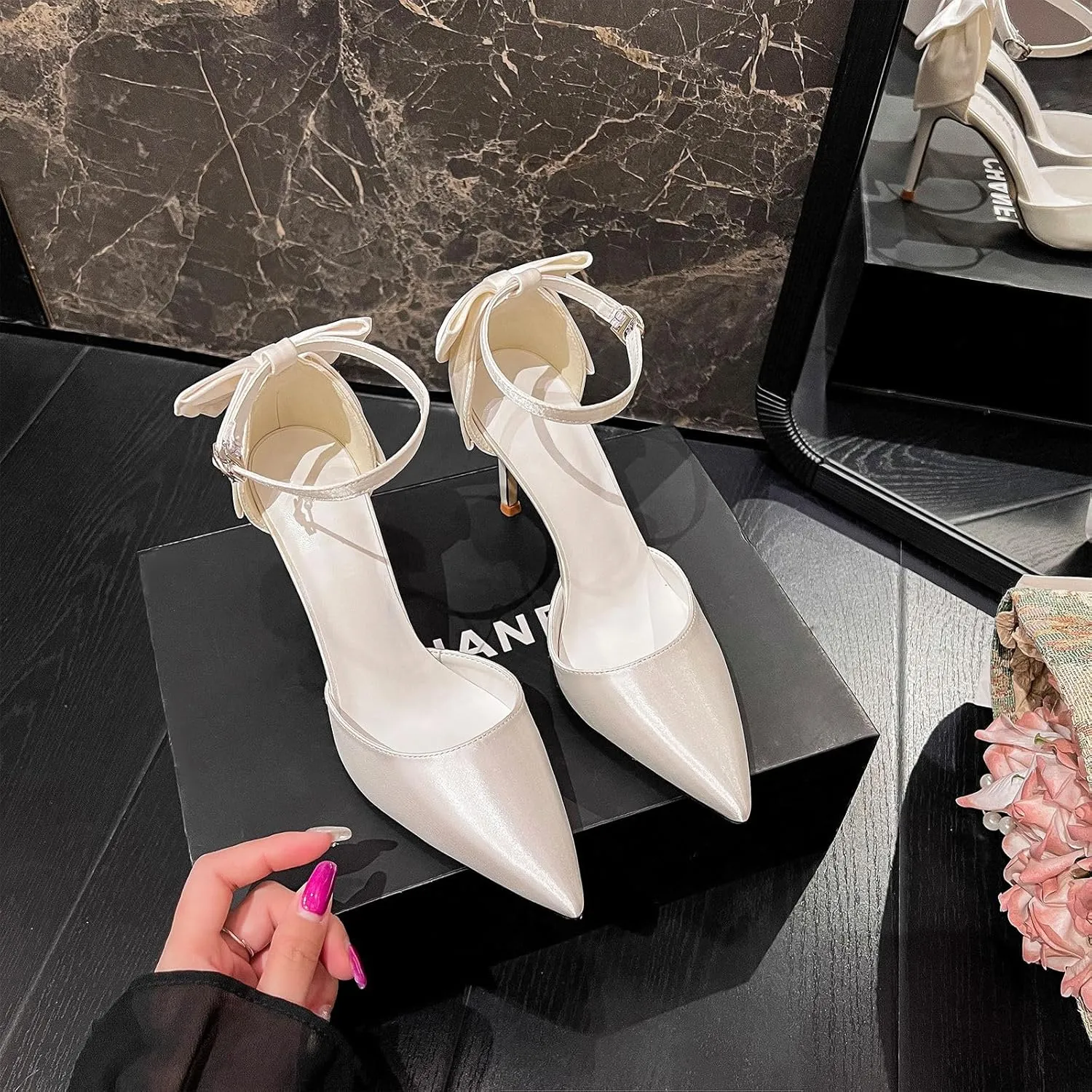 AOQUNFS Women's High Heels Strappy Closed Toe Stiletto Pointed Toe Satin Bow Ankle Dress Wedding Party Pumps Shoes