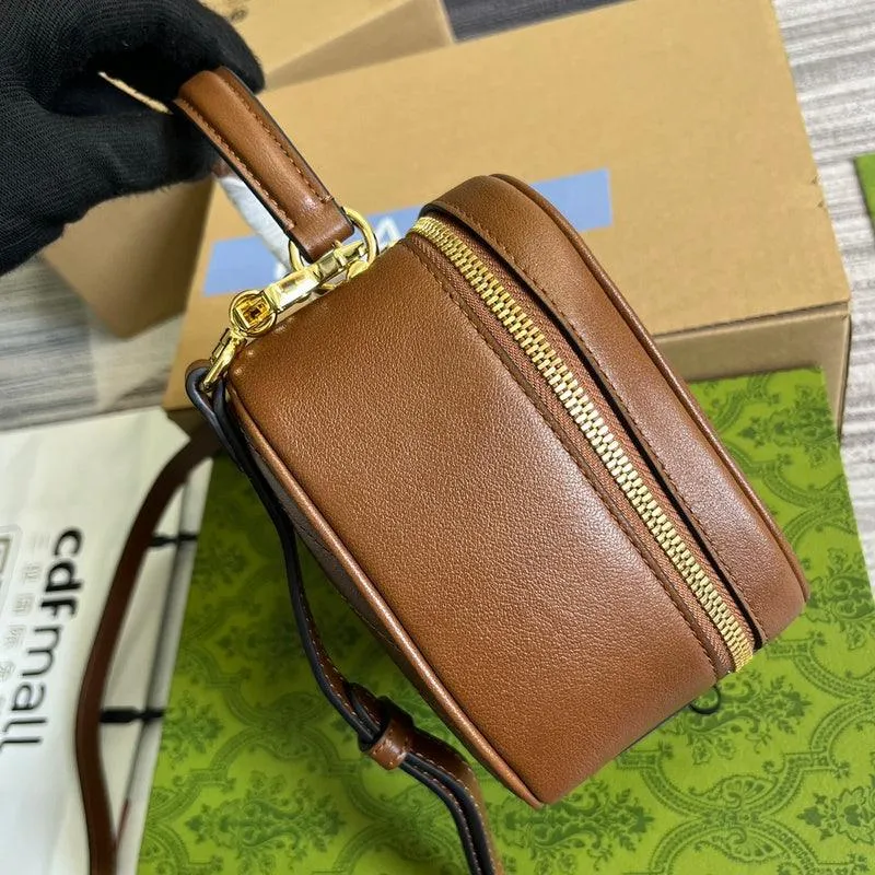Charm - GG Bags - 573