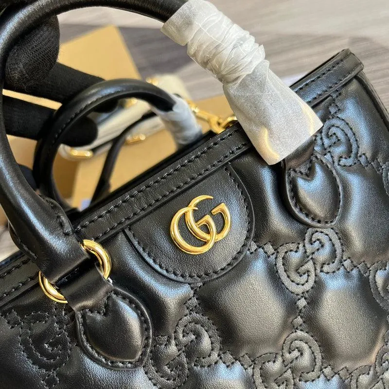 Charm - GG Bags - 596