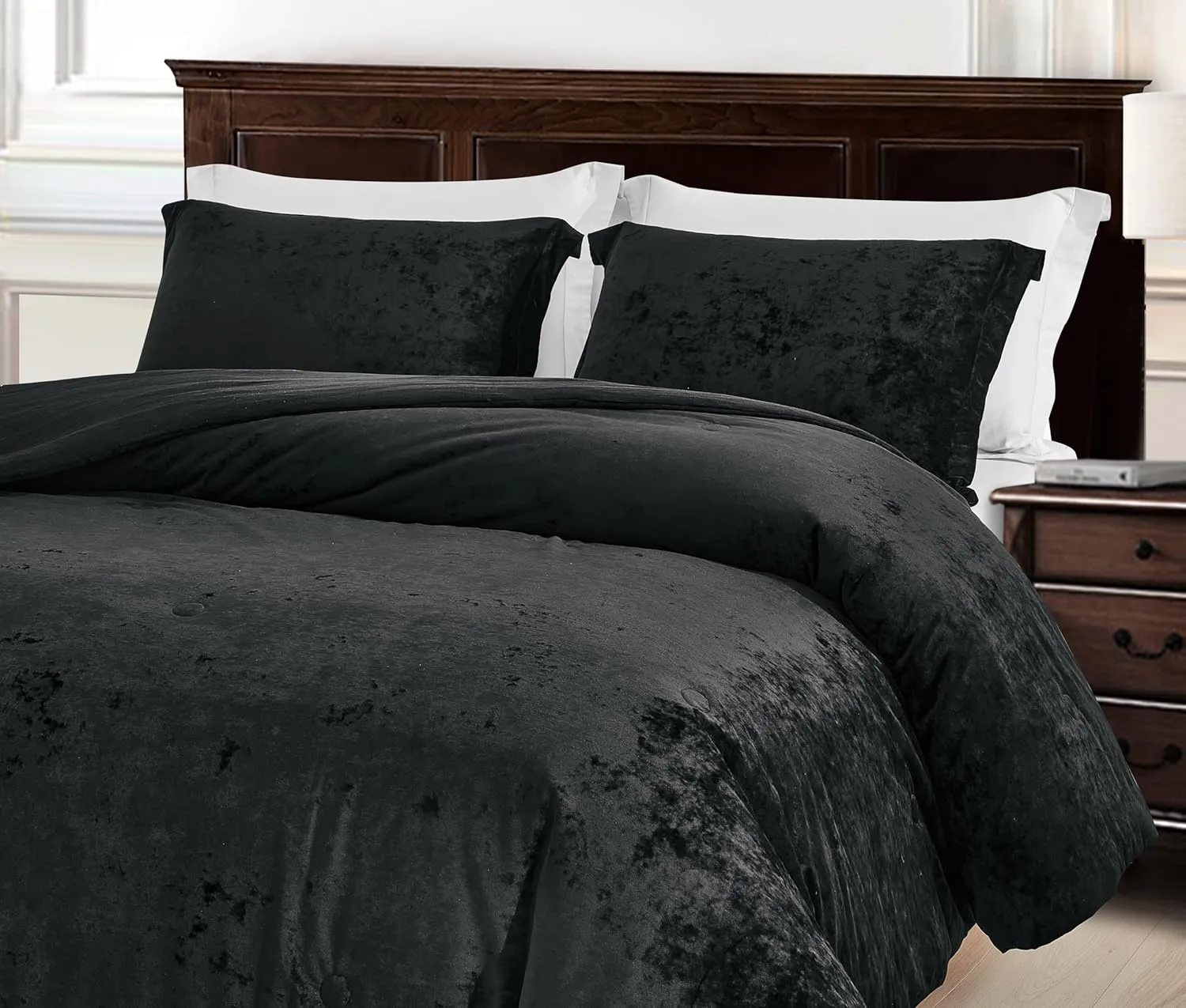 Chezmoi Collection Lux 3-Piece Black Velvet Comforter Set Queen Size, All Season Lush Plush Velvet Bedding Set with Soft Washed Microfiber Reverse