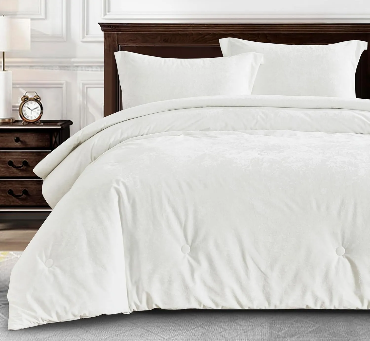 Chezmoi Collection Lux 3-Piece Cream White Velvet Comforter Set Queen Size, All Season Lush Plush Velvet Bedding Set with Soft Washed Microfiber Reverse