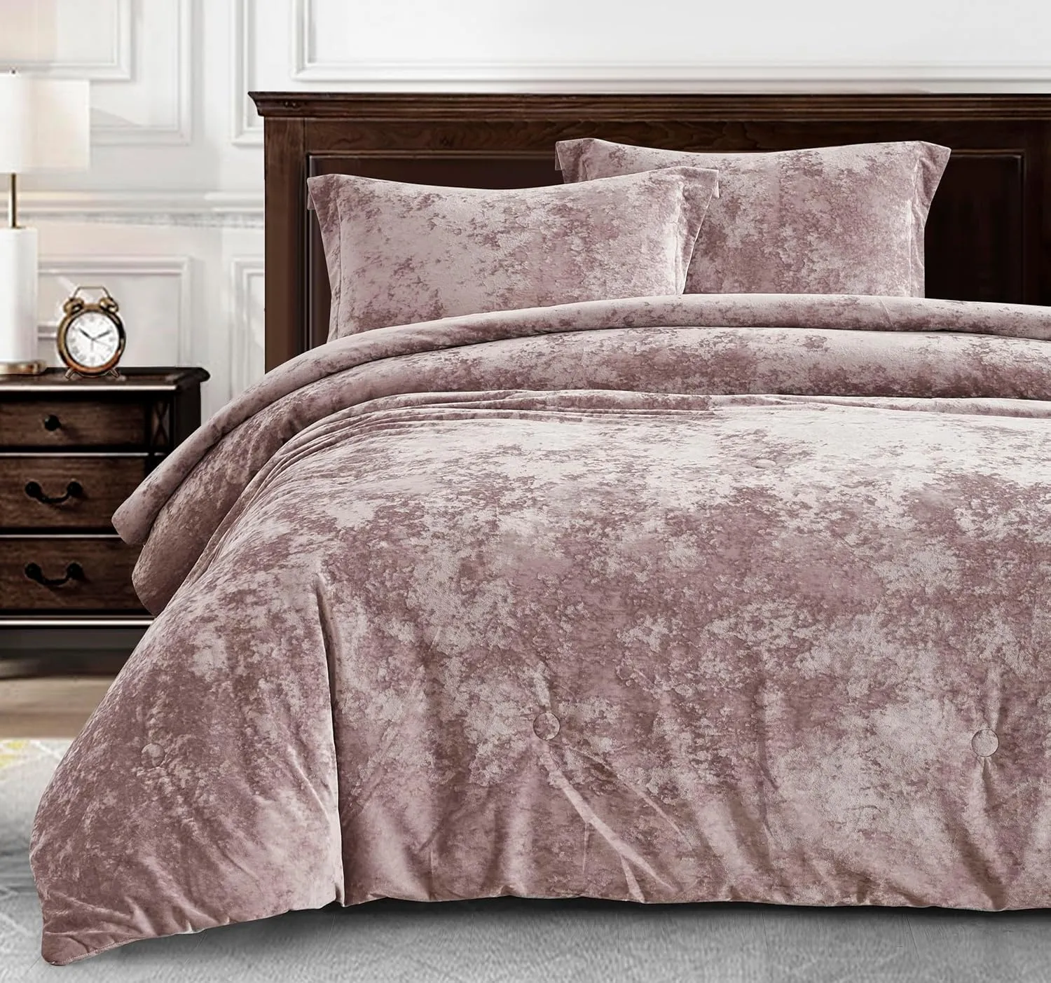 Chezmoi Collection Lux 3-Piece Dusty Pink Velvet Comforter Set Queen Size, All Season Lush Plush Velvet Bedding Set with Soft Washed Microfiber Reverse