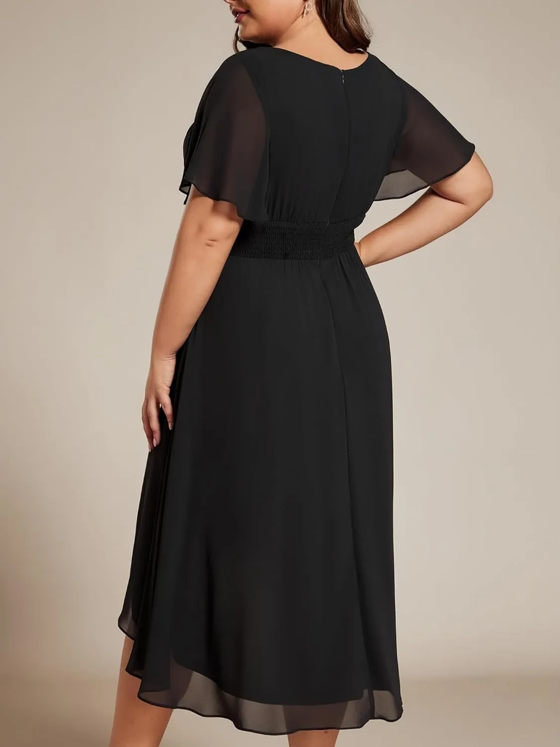 Ever-Pretty Plus Women's Round Neck Ruffles Sleeves Pleated Waist Chiffon Knee Length Plus Size Cocktail Dresses