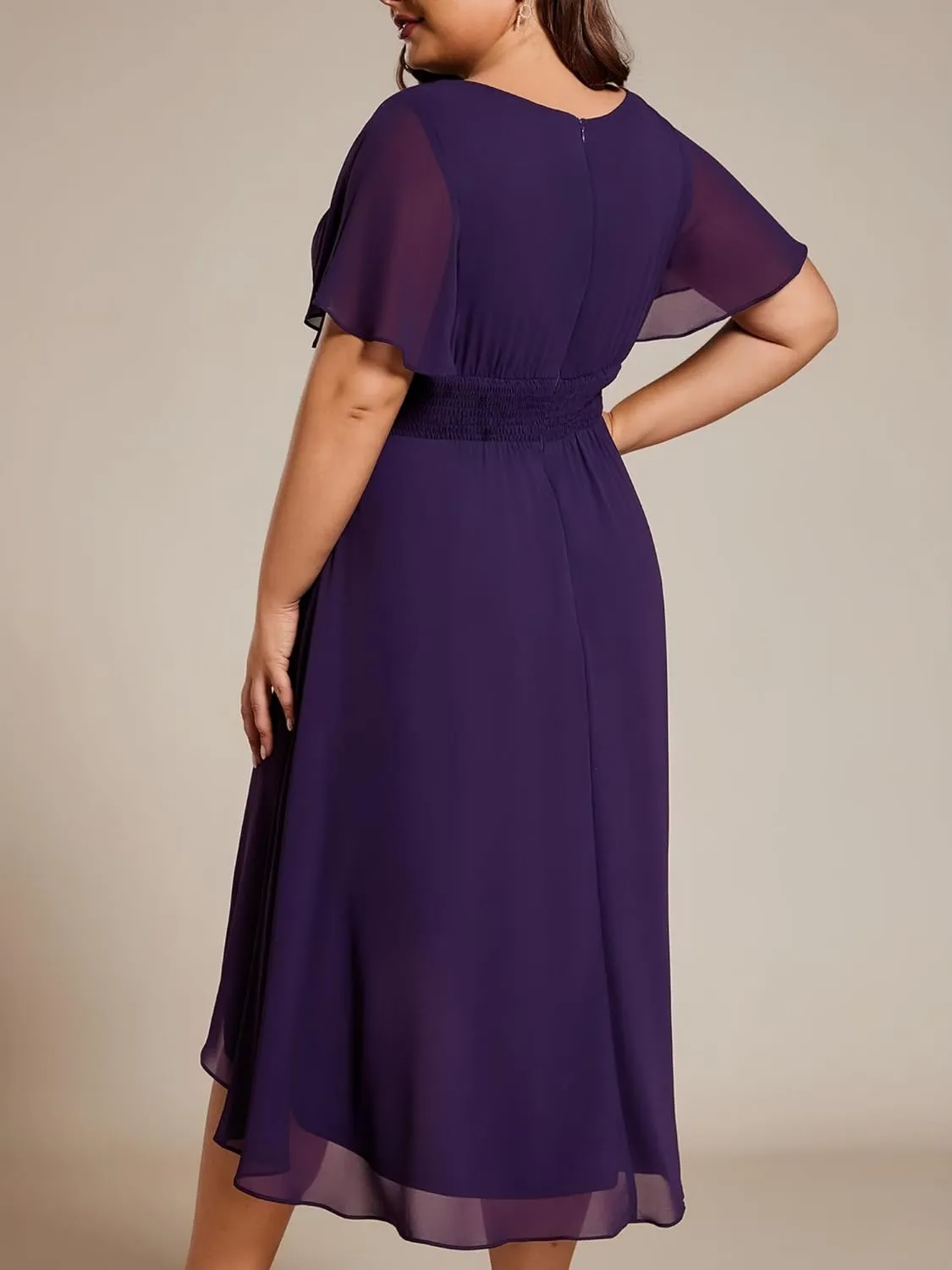 Ever-Pretty Plus Women's Round Neck Ruffles Sleeves Pleated Waist Chiffon Knee Length Plus Size Cocktail Dresses