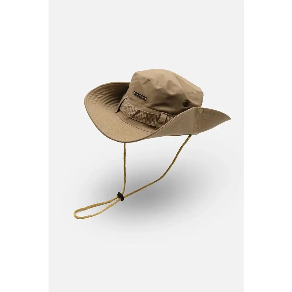 Gorpcore Y2K Cap: Elegance and Optimal Protection
