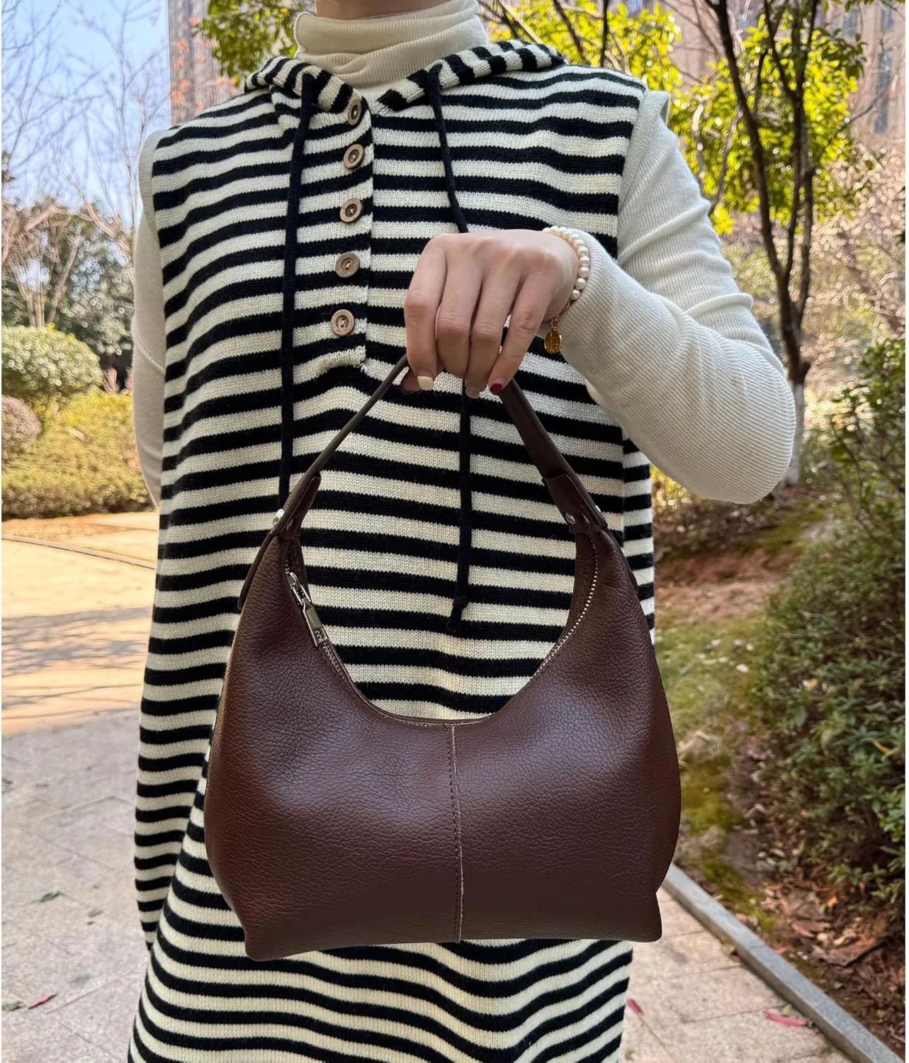 Hobo Women's PU Leather Shoulder Tote Clutch Crescent Slouchy Bag with Zipper Closure and Top Handle