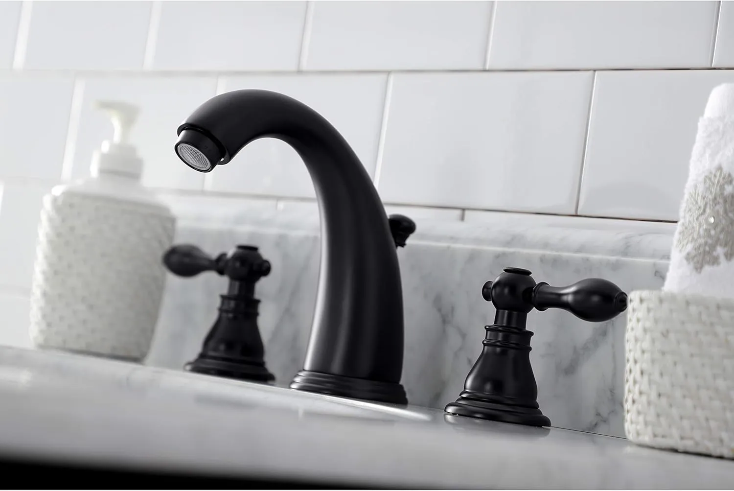 Kingston Brass KB980ACL American Classic Widespread Bathroom Faucet with Retail Pop-Up, Matte Black