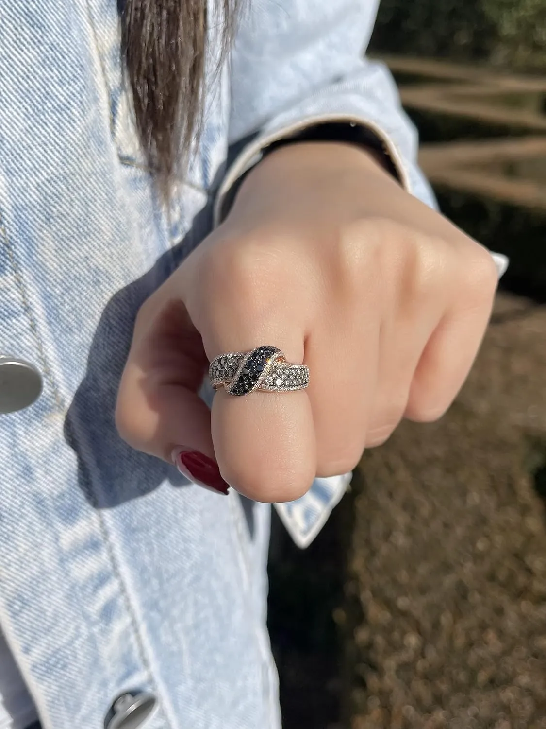 LE VIAN 1 1/3 Carat Black Vanilla and Chocolate Diamond Ribbon Ring for Women I 14k Rose Gold Statement Ring for Her (G-H/Brown, VS2-SI1 / SI2-I1, 1.37 cttw) Promise Anniversary Band Size 5 to 10.5