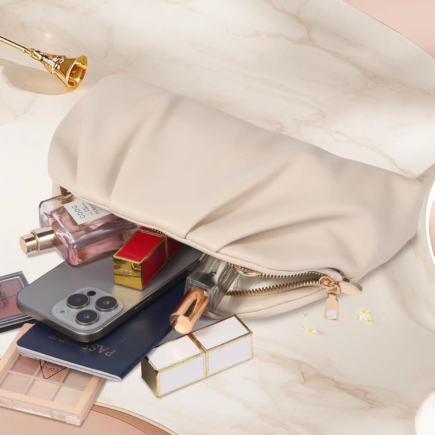 lovyoCoCo Clutch Purse for Women Soft Pleated PU Wedding Clutch, Elegant Evening Bag for Galas, Proms,Cocktail Parties