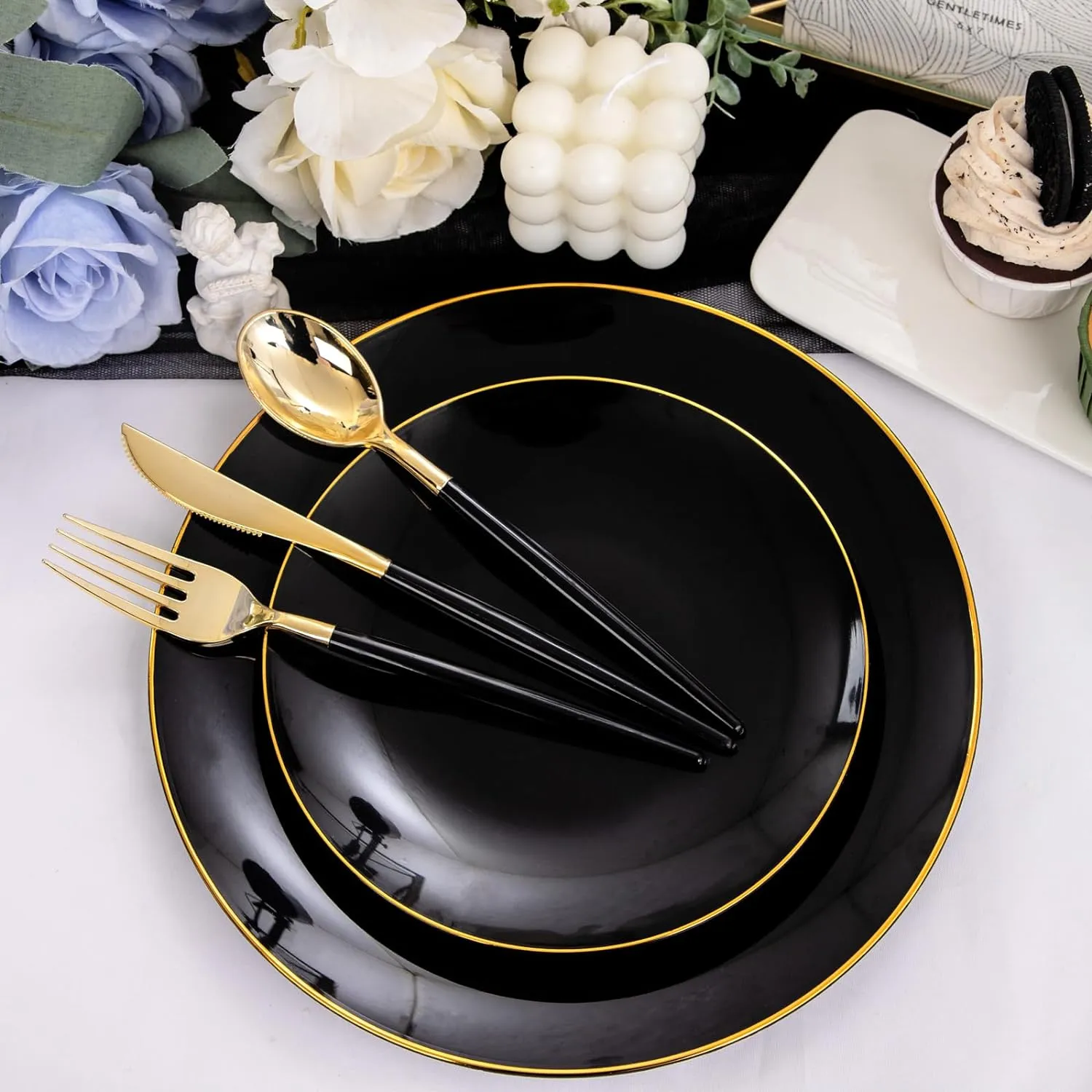Nervure 100PCS Black and Gold Plastic Plates - 10.25 inch Black Disposable Plates - Gold Rim Dinner Plate - Black Dinner Plate Ideal for Wedding & Father's Day & New Year