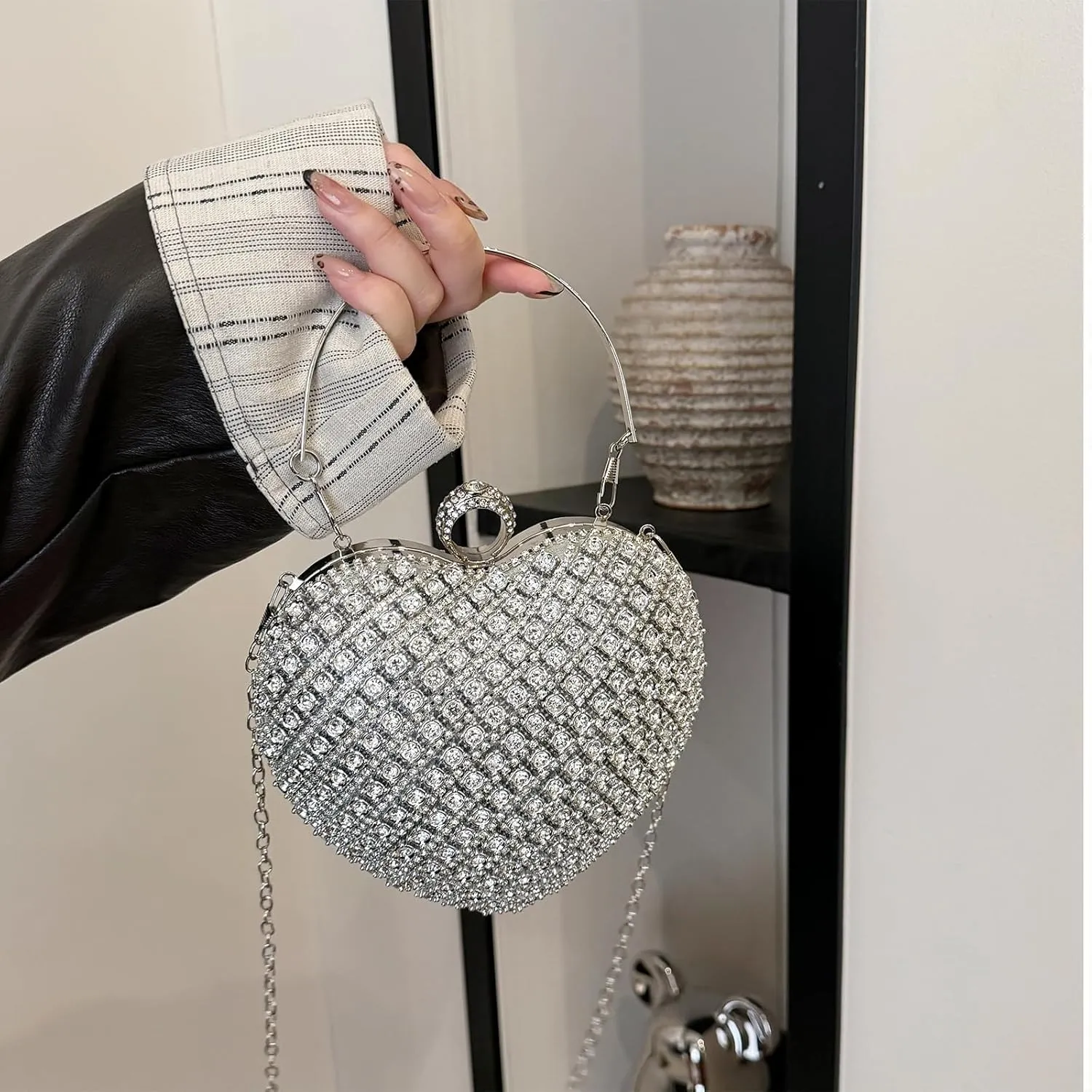 New Elegant Women's Clutch Bag with Sparkling Diamond Design - Perfect for Evening Parties and Special Occasions