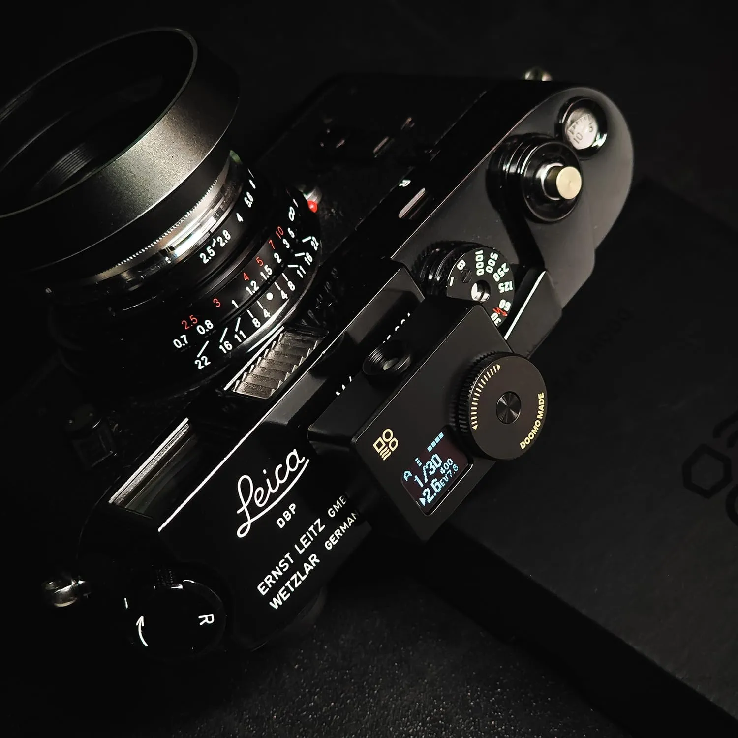 OLED Light Meter, Meter S Brass Version, New Screen Design, Real-time Metering and One-Button Metering for Vintage Cameras (All Black)