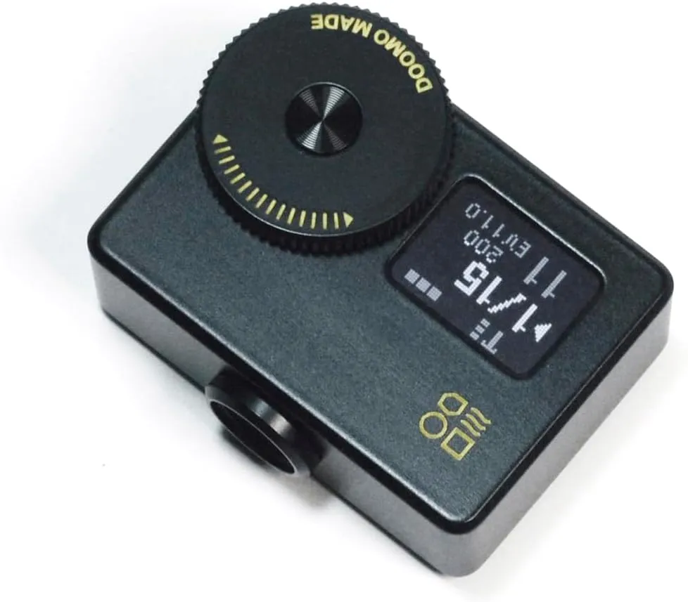 OLED Light Meter, Meter S Brass Version, New Screen Design, Real-time Metering and One-Button Metering for Vintage Cameras (All Black)