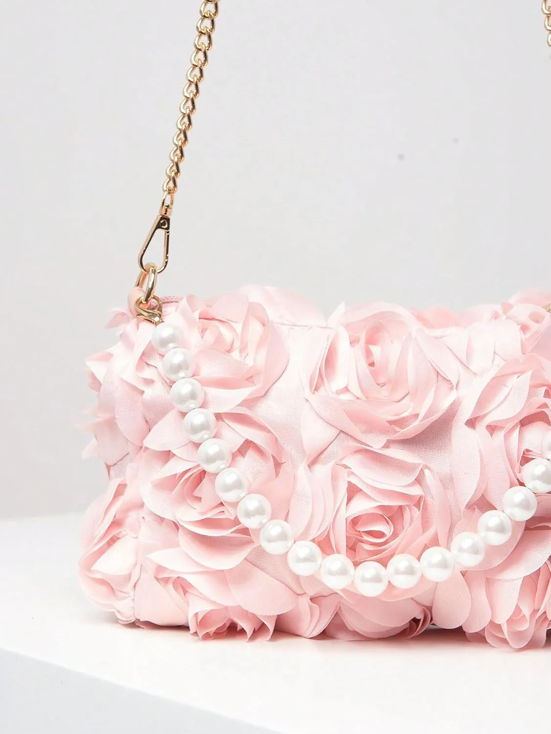 QWINEE Women's Faux Pearl Clutch Bag Flower Shape Small Crossbody Bag Evening Satchel Bag Tote Handbags Prom Bags