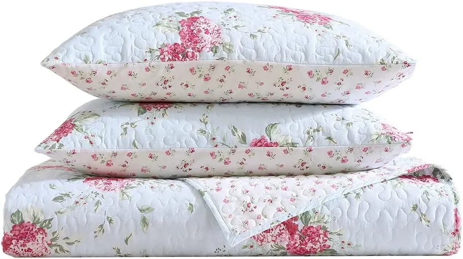 Shabby Chic® - Queen Quilt Set, Reversible Cotton Bedding with Matching Shams, Elegant Floral Home Decor for All Seasons (Chloe Blue, Queen)