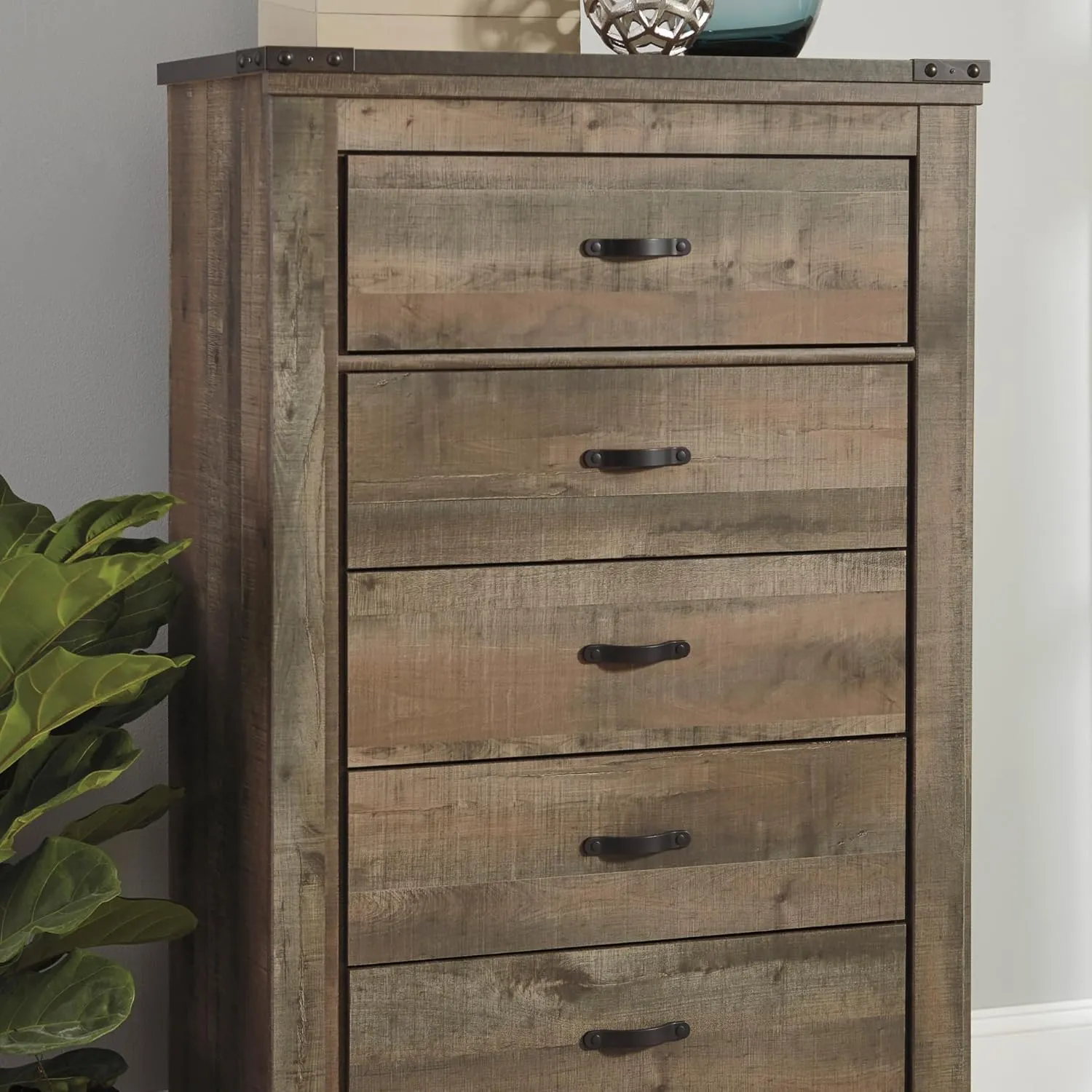 Signature Design by Ashley Trinell Rustic 5 Drawer Chest of Drawers with Nailhead Trim, Warm Brown