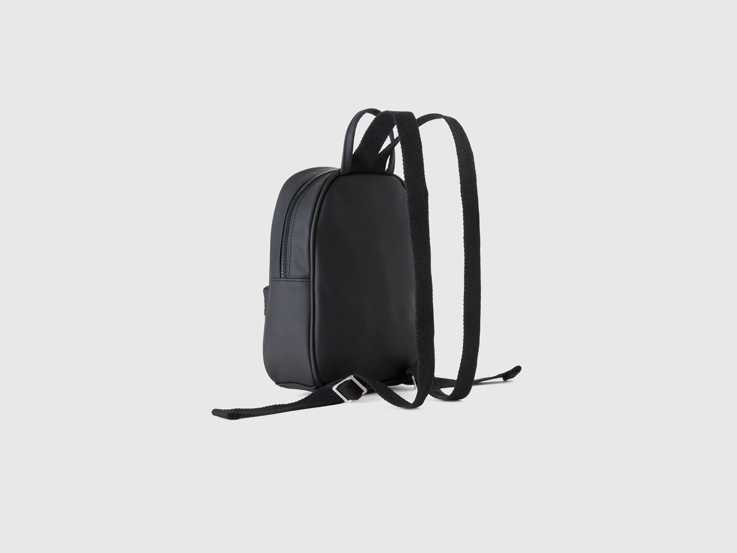 Solid Zipper Backpack