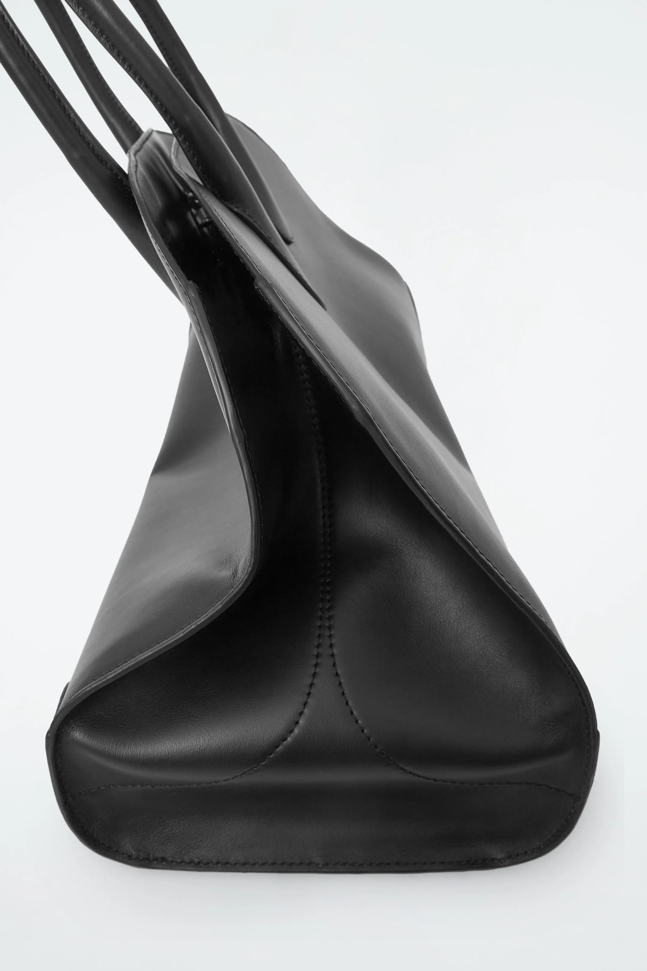 Studio leather bowling bag