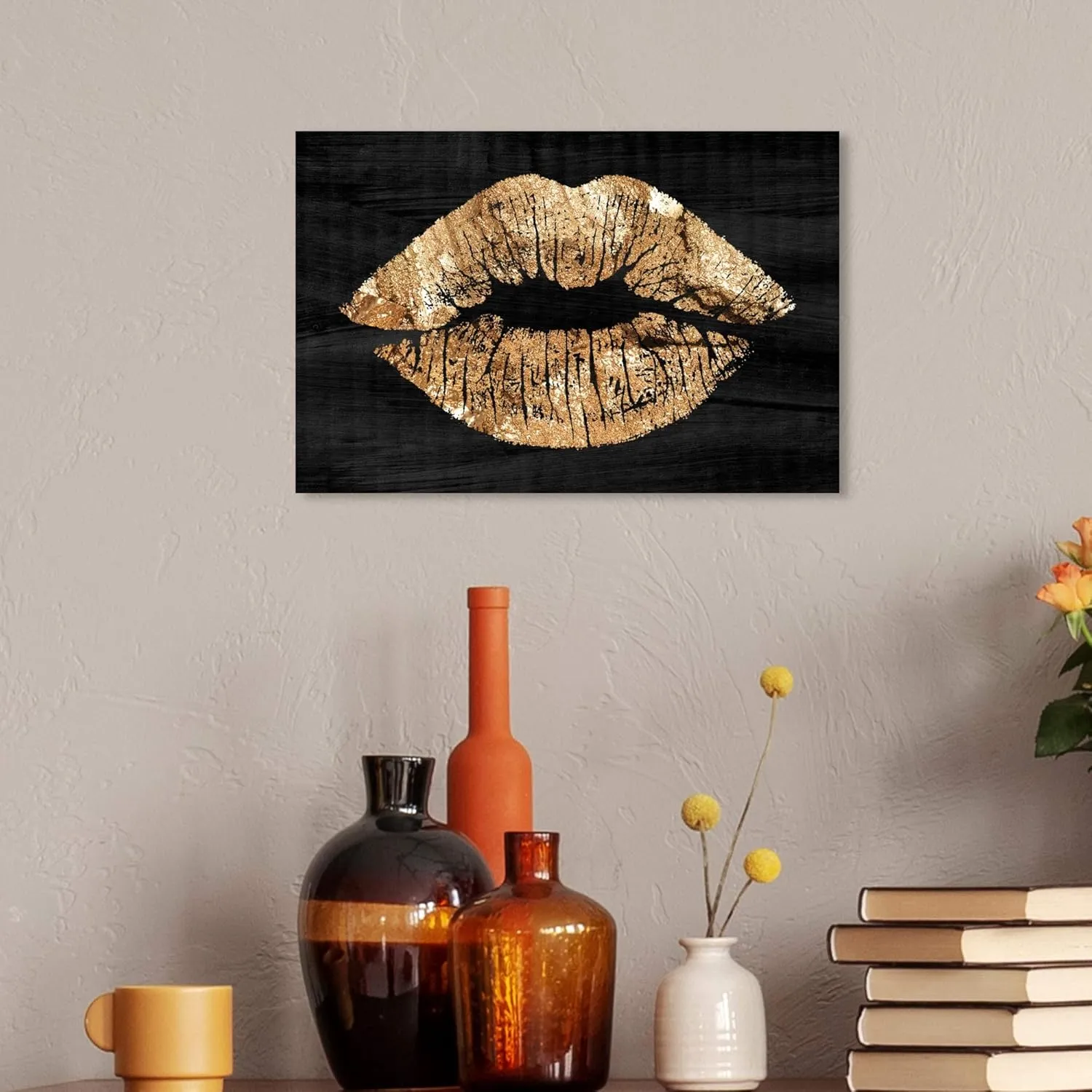 The Oliver Gal Artist Co. Fashion and Glam Wall Art Canvas Prints 'Solid Kiss Night' Home Décor, 15 in x 10 in, Black, Gold