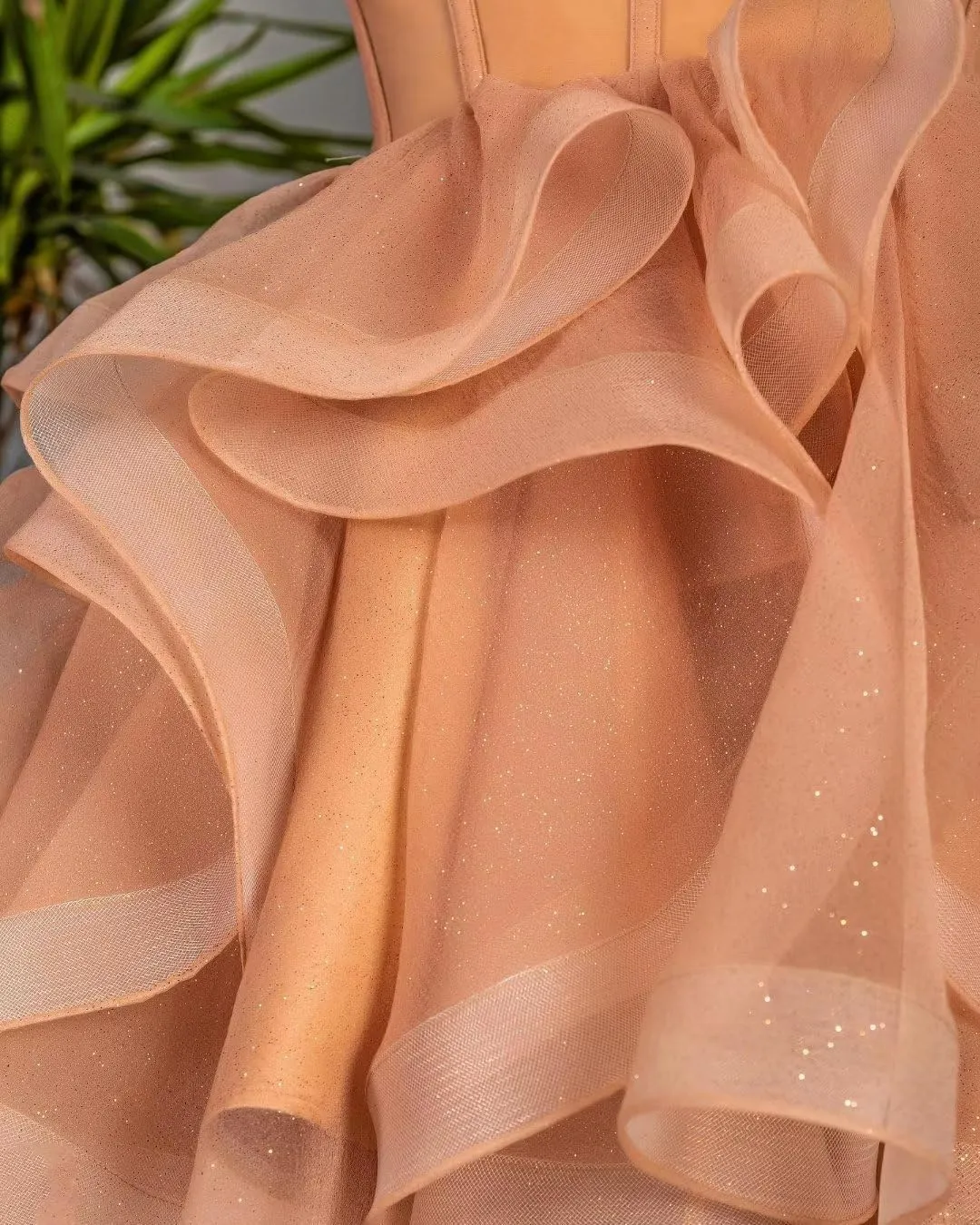 Tulle Prom Dress Spaghetti Straps Ball Gowns High Low Puffy Homecoming Dress Layered Ruffles Princess Dresses