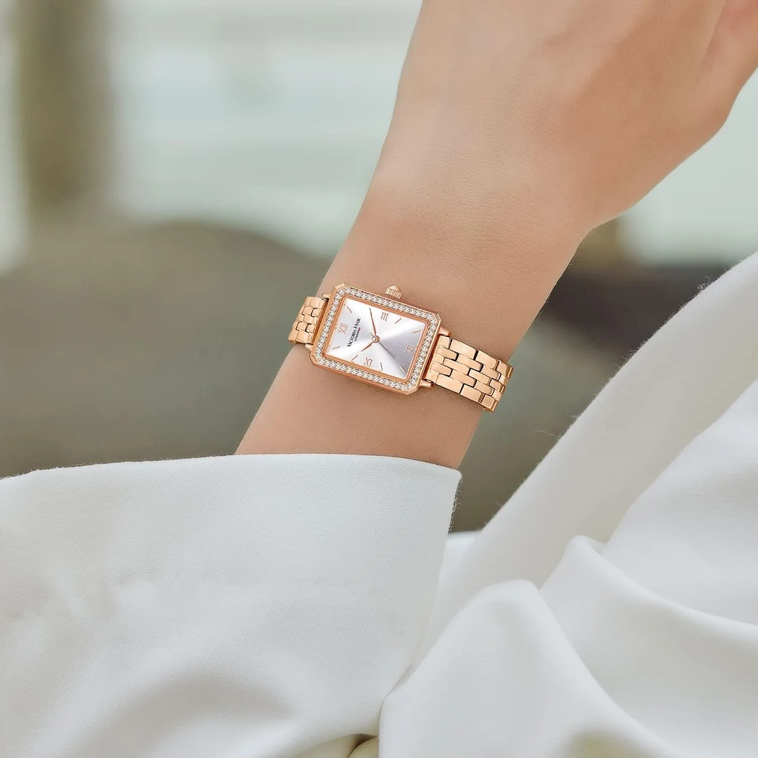 VICTORIA HYDE Women Watches Green Mother of Pearl Dial Ladies Wristwatches Genuine Leather Strap Classic Rectangular Case