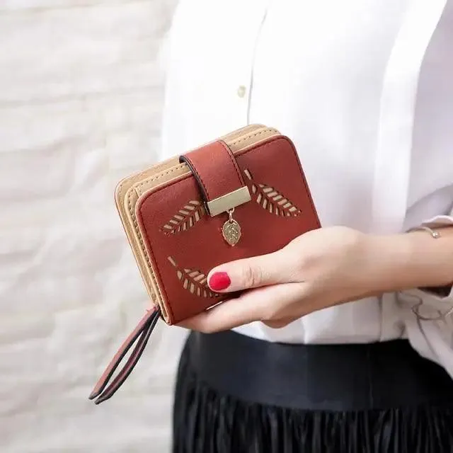 Vintage PU Leather Short Wallets Leaf Design Fashion Purse For Women Elegant Ladies Cute Zipper Purses Card Holders Women Wallet